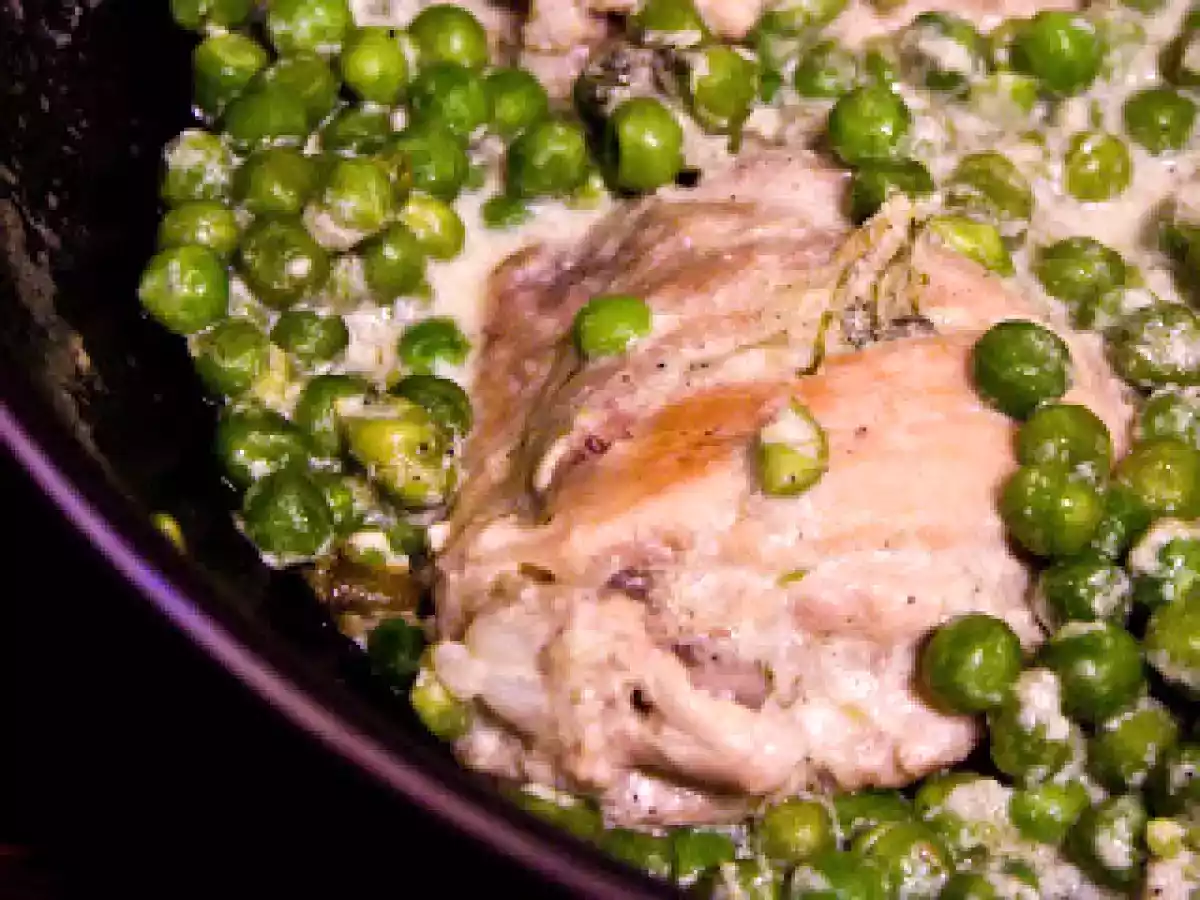 Calorii Paste Spaghete Mazăre Ciorbă cu Piept de Pui