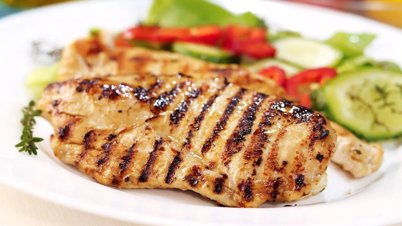 Piept de Pui Calorii 100g